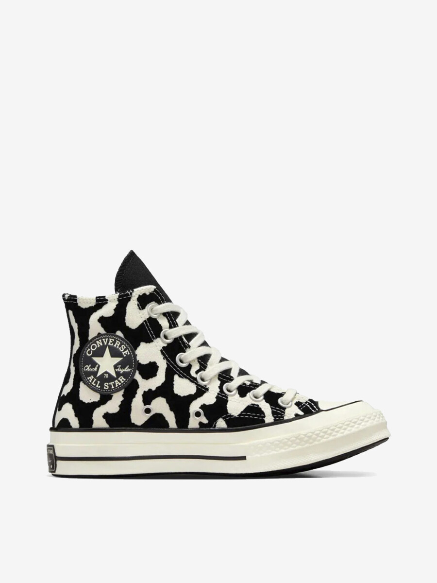 CHUCK 70 