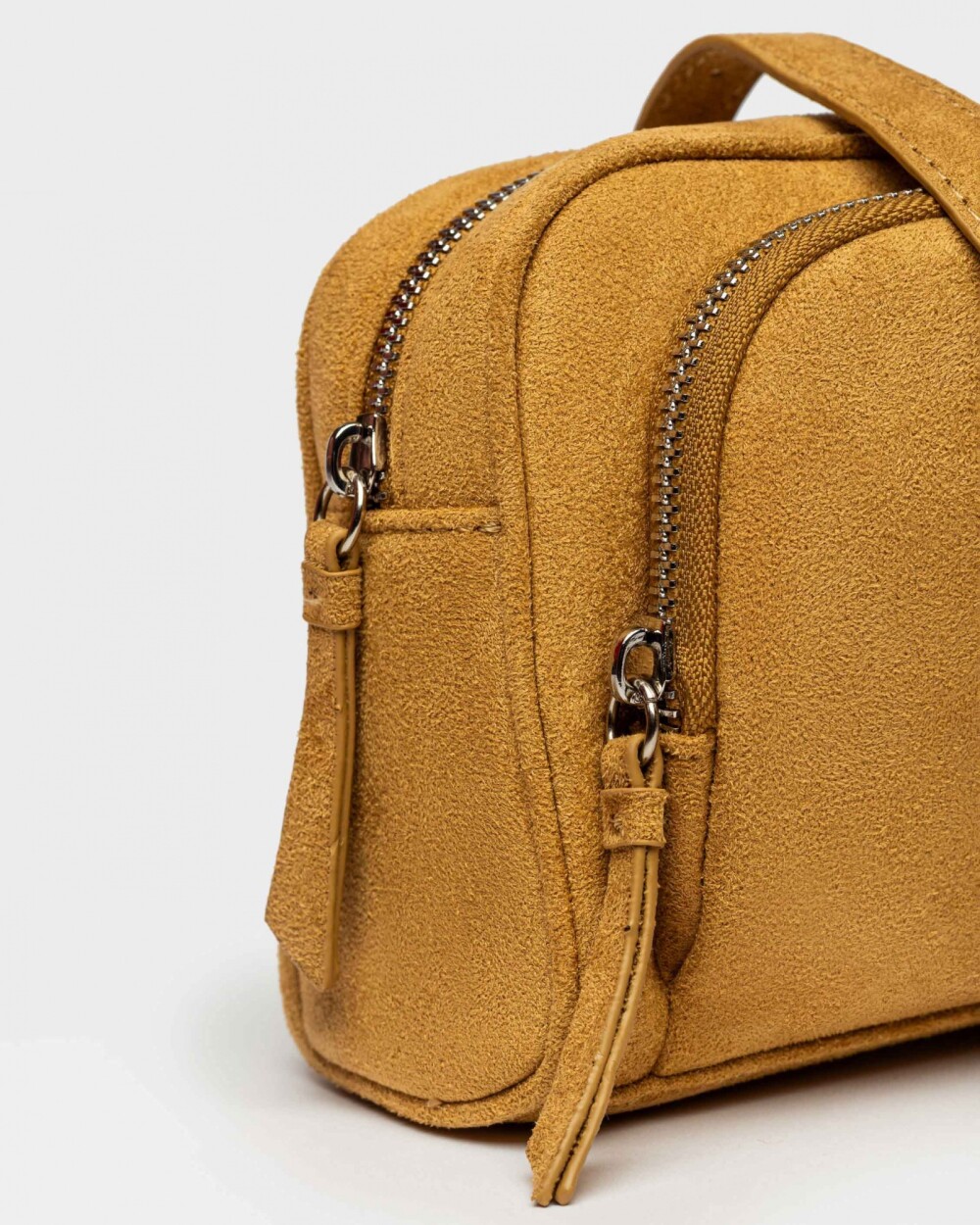 Cartera al hombro Lagoon en efecto gamuza Sand