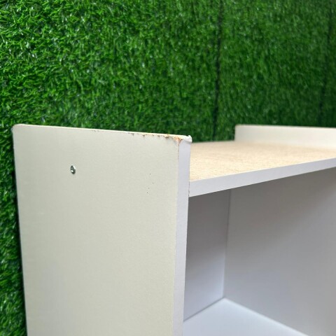 [OUTLET] Biblioteca Estantería Organizador de Living en MDP con Patas - Blanco [SOLO RETIRO] [OUTLET] Biblioteca Estantería Organizador de Living en MDP con Patas - Blanco [SOLO RETIRO]