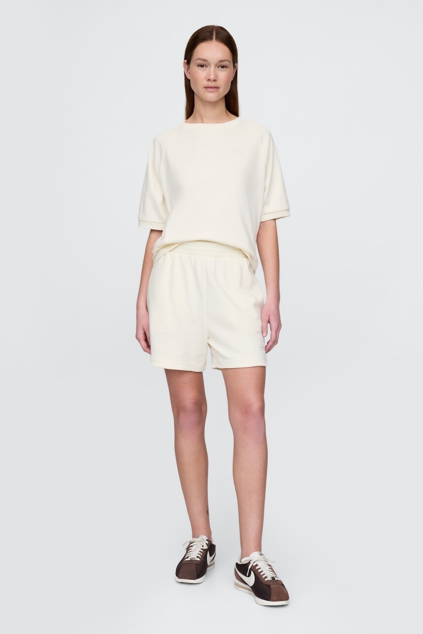 Short Sin Felpa Logo Gap Mujer White Sail