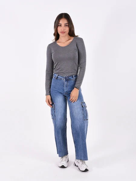 REMERA BÁSICA SOFIA GRIS OSCURO