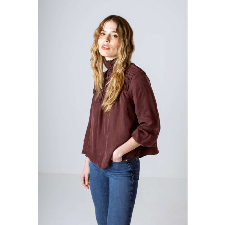 Blusa Runa Brownie