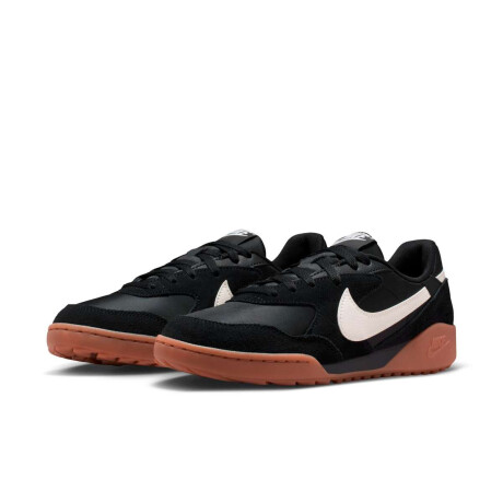 Championes Nike Terra Manta Suede de Mujer Negro