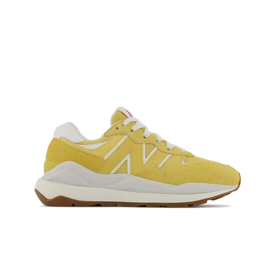 Championes New Balance 57/40 Amarillo
