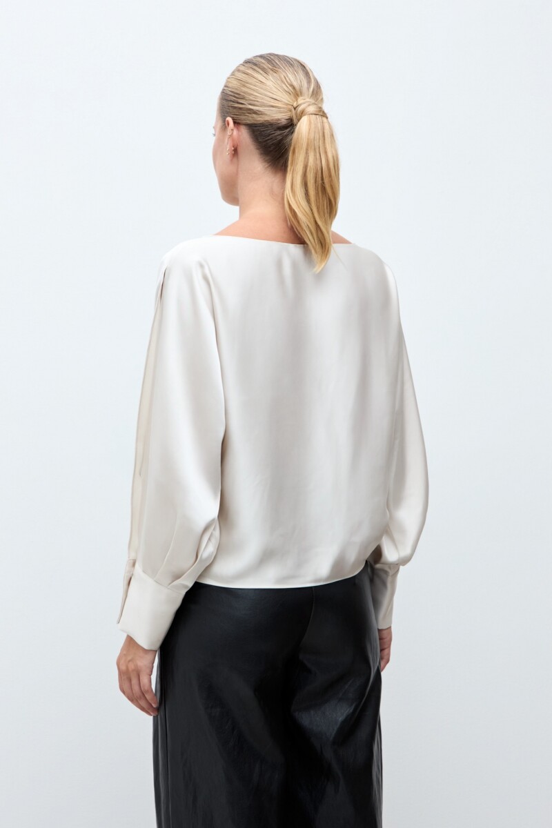 Blusa satén crudo