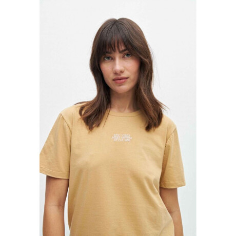 Remera básica Alaina Dulce de leche