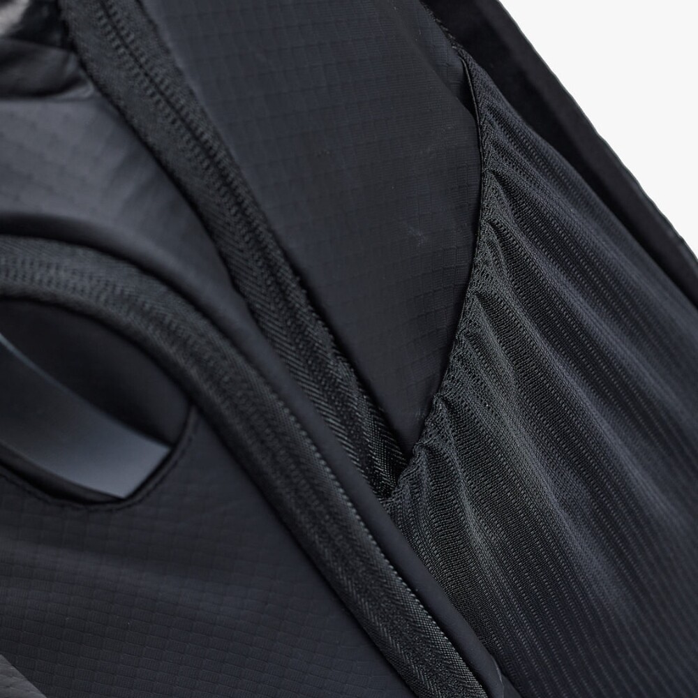 Commute Backpack Black/aloha