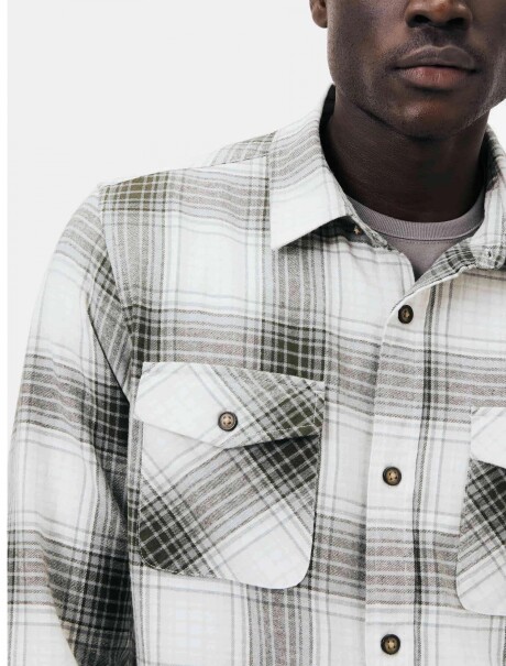 CAMISA A CUADROS CON BOLSILLO BLANCO