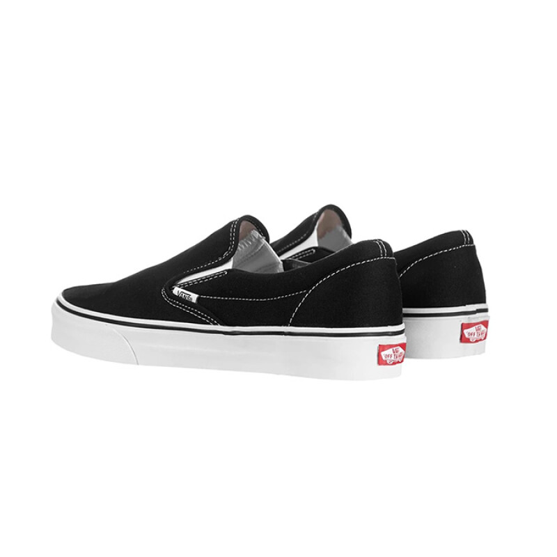 Classics - Vans - VANS UA CLASSIC SLIP-ON de Hombre - VN000EYEBLK Negro