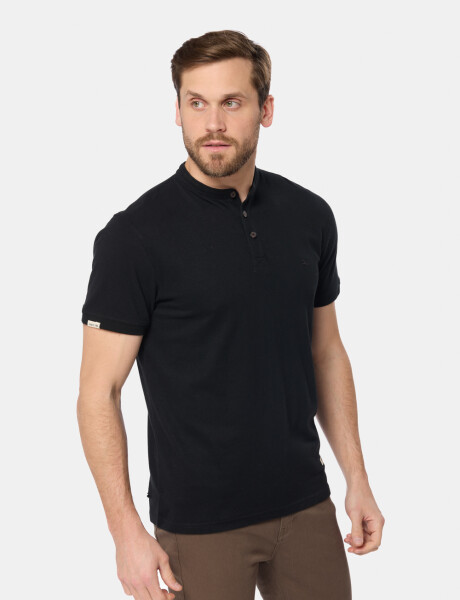 REMERA LISA CUELLO MAO Negro