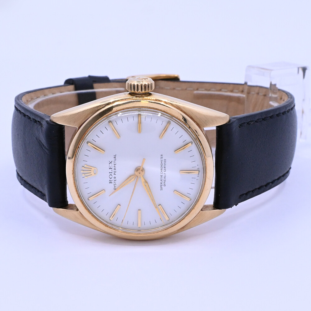 Rolex Oyster Perpetual 6084 oro 18k amarillo 34 mm año 1951. Malla de cuero Rolex Oyster Perpetual 6084 oro 18k amarillo 34 mm año 1951. Malla de cuero