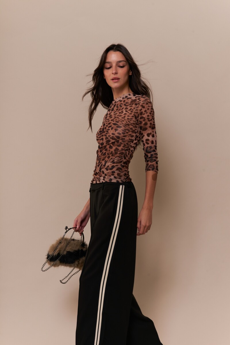 Remera Madin MARRON