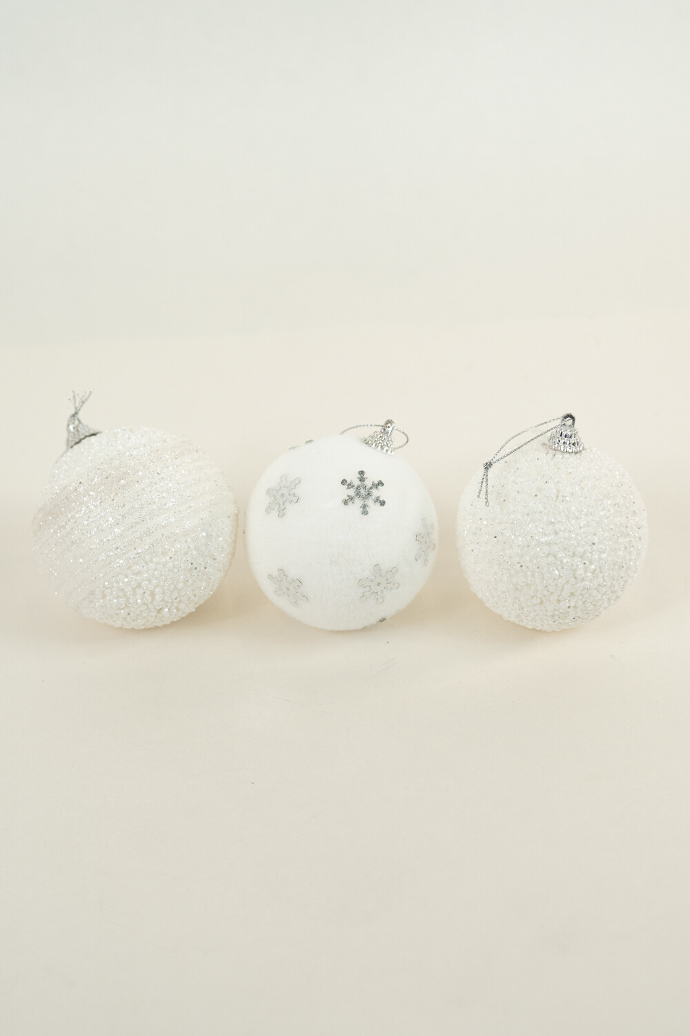 Colgante Esferas Silver, 3un. Color Unico