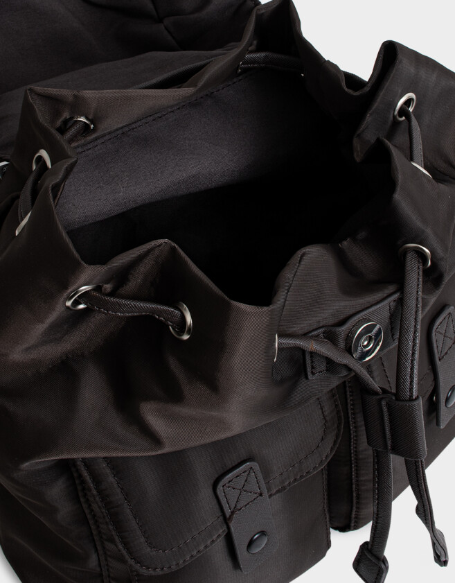 Mochilas Urbanas Mochila Deportiva Con Solapa - Marron Oscuro