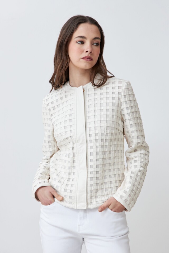 Chaqueta eco cuero con tul crudo