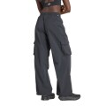 Pantalón New Balance de Dama - NYLON CARGO - WP43534BK BLACK