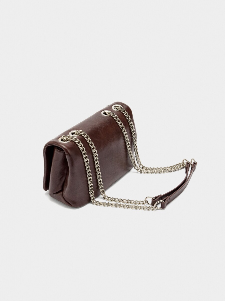 Bolso De Hombro Con Solapa Y Detalles Metálicos marron