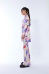 Remera over floral multicolor