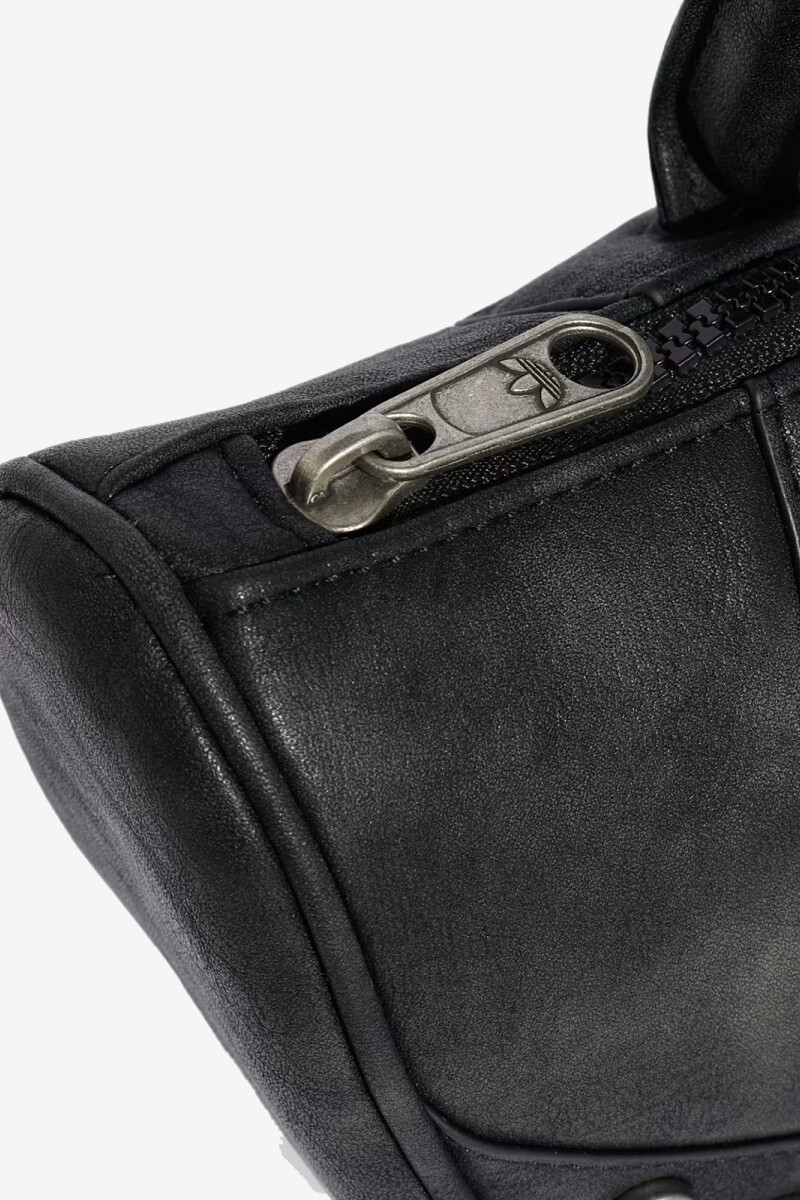 BOLSO ESTILO BOWLING Negro