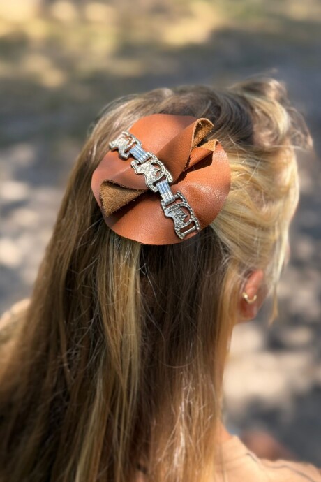 Round Leather Headpiece Camel