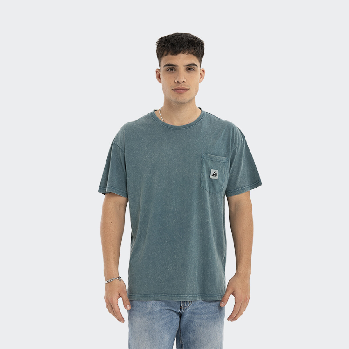 Remera Reef Oversize Pocket - Azul 
