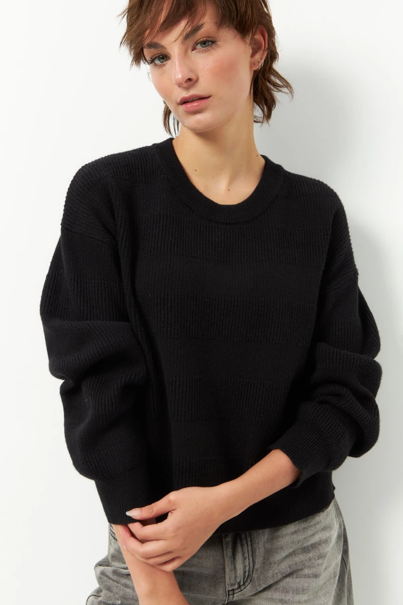 SWEATER SINNEAD Negro