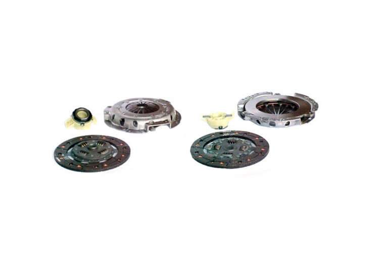 Kit Embrague C/Rod Luk Alfa Romeo 146 Ts Lts/145 97-01 Ø215-Est.20 Kit Embrague C/Rod Luk Alfa Romeo 146 Ts Lts/145 97-01 Ø215-Est.20