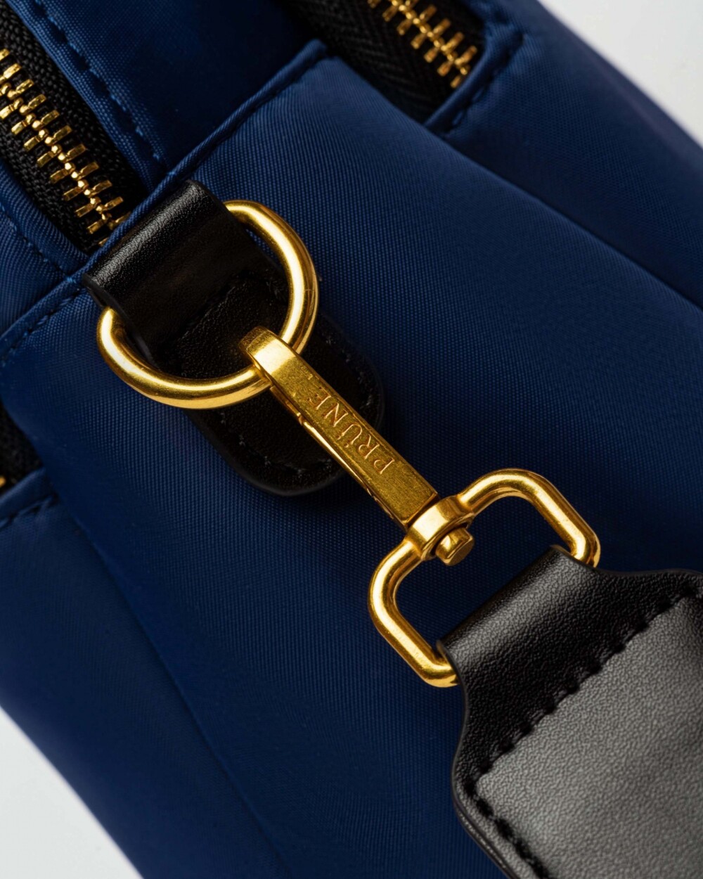 Bandolera Bolt en Nylon Azul