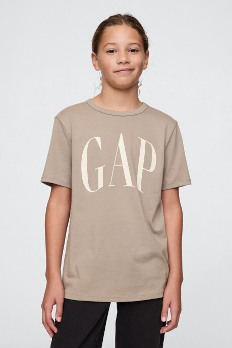 Remera Logo Gap Niño Roasted Cashew 17-1105