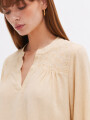 Blusa Bursas Beige