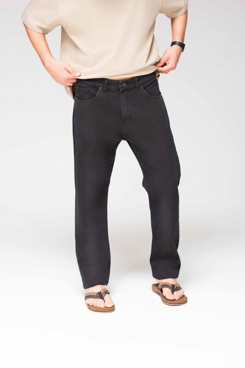JEAN STRAIGHT BLACK U-negro2