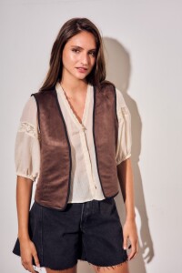 Chaleco Bordado Reversible Gamuza Negro