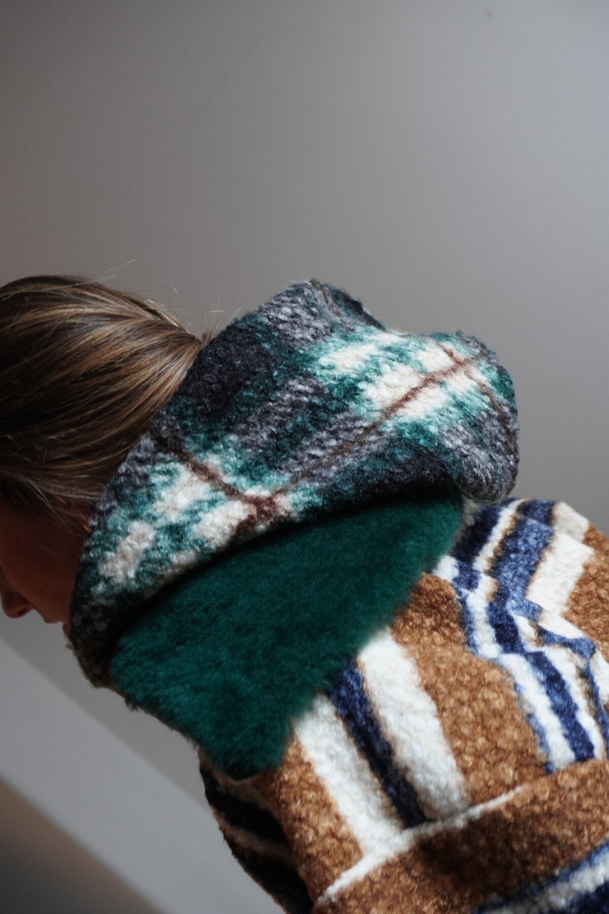 Buzo Crazy Bear Mostaza / Verde