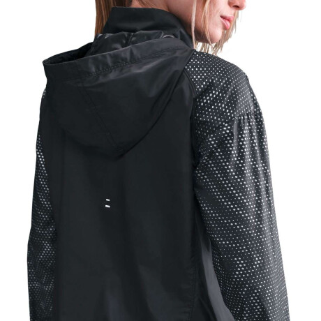 Campera Nike Tempo Repel Flash Campera de Mujer Negro
