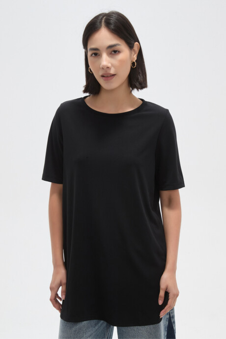 Remera Olvyn Negro