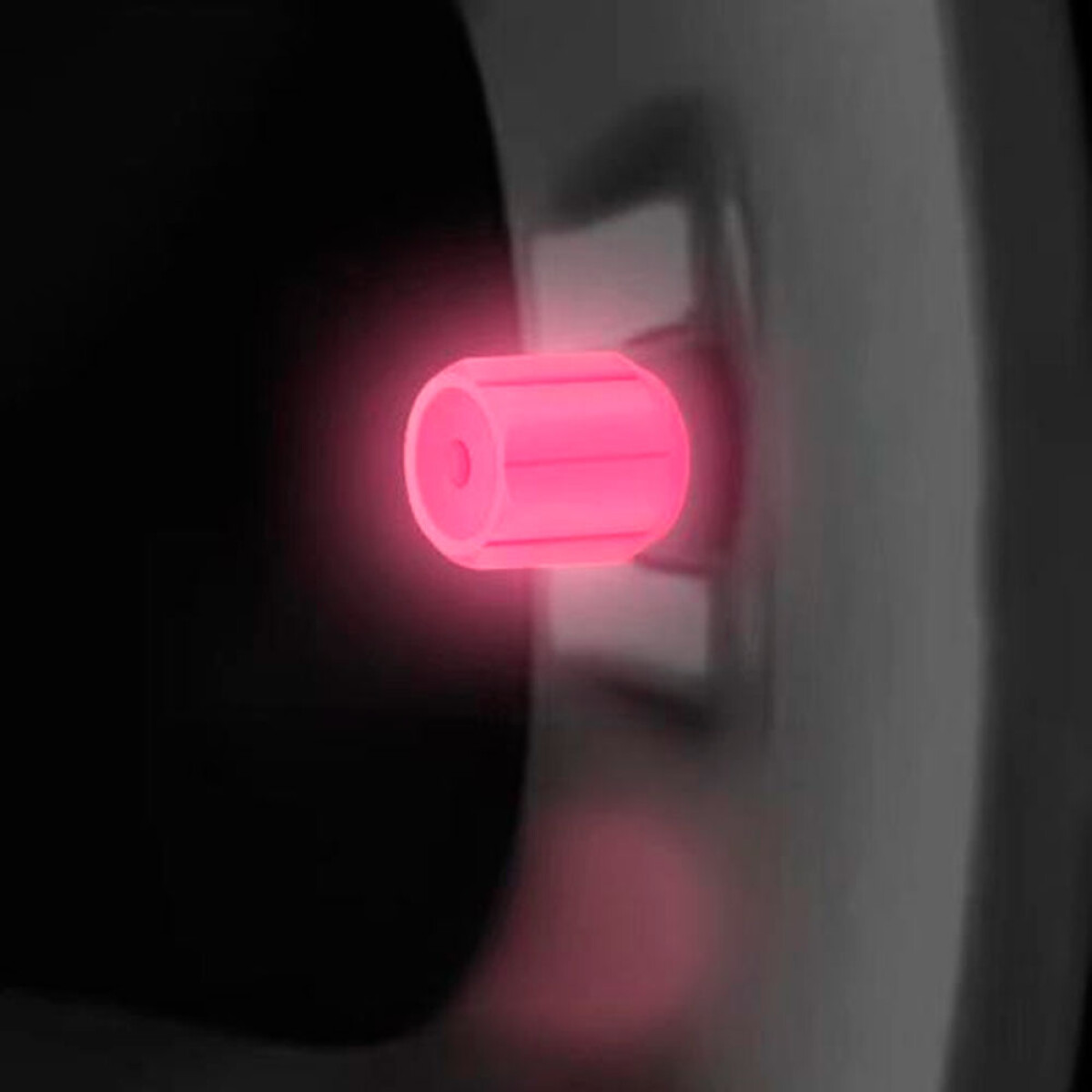 ACCESORIO EXTERIOR - TAPA VALVULA AIRE FLUOR ROSA - 