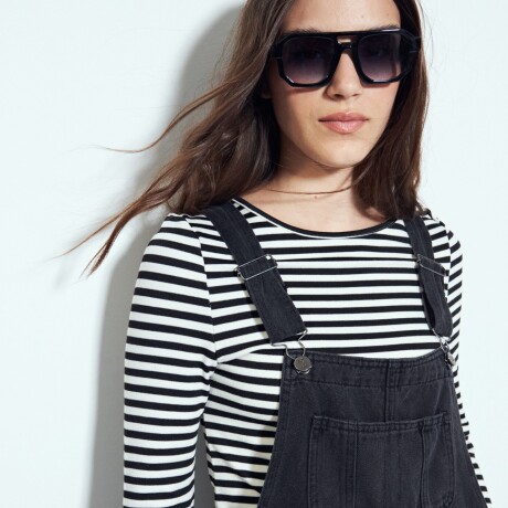 REMERA ORLANDO Negro/Crudo
