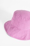 Gorro bucket pespunte violeta