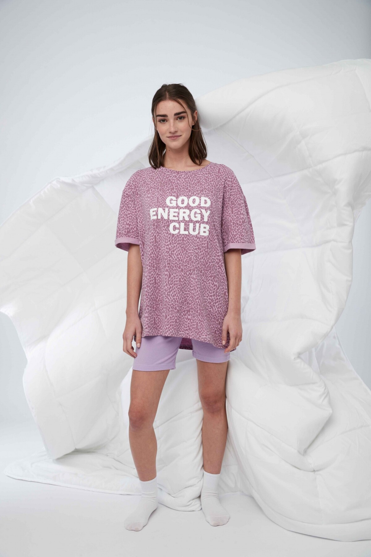 Remera Akis Lila