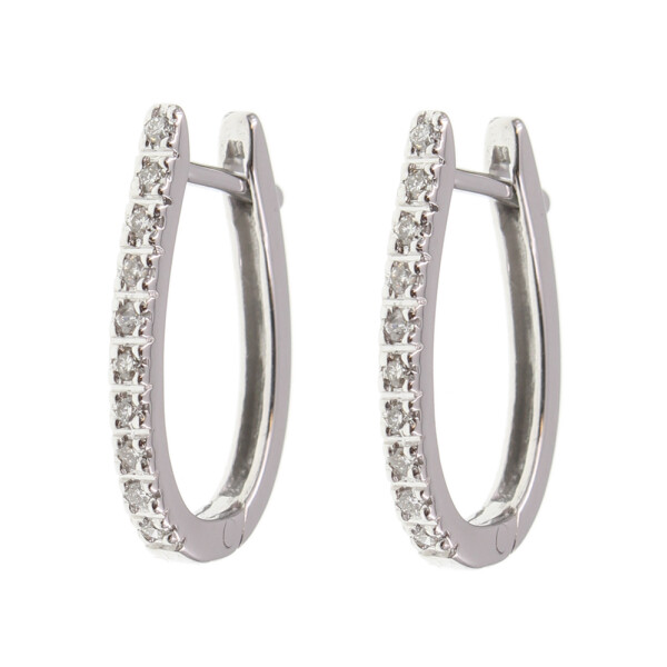 Aros Lina en oro blanco 18k con brillantes. Aros Lina en oro blanco 18k con brillantes.