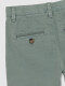 Chino Corto De Sarga Verde Oscuro