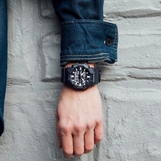 Reloj CASIO G-SHOCK GA010-1ADR Resina Negro Esfera 52mm 0