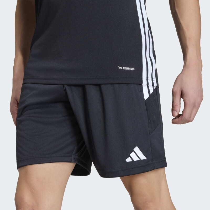 Shorts Adidas Tiro 26 Essentials Negro