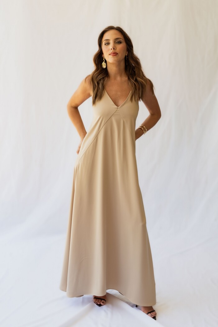 VESTIDO SIENNA CHAMPAGNE VESTIDO SIENNA CHAMPAGNE