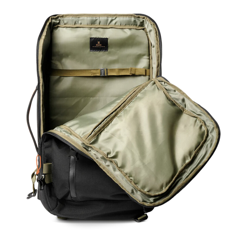 Mochila Roark 5 Day Mule 55 Lts - Negro Mochila Roark 5 Day Mule 55 Lts - Negro