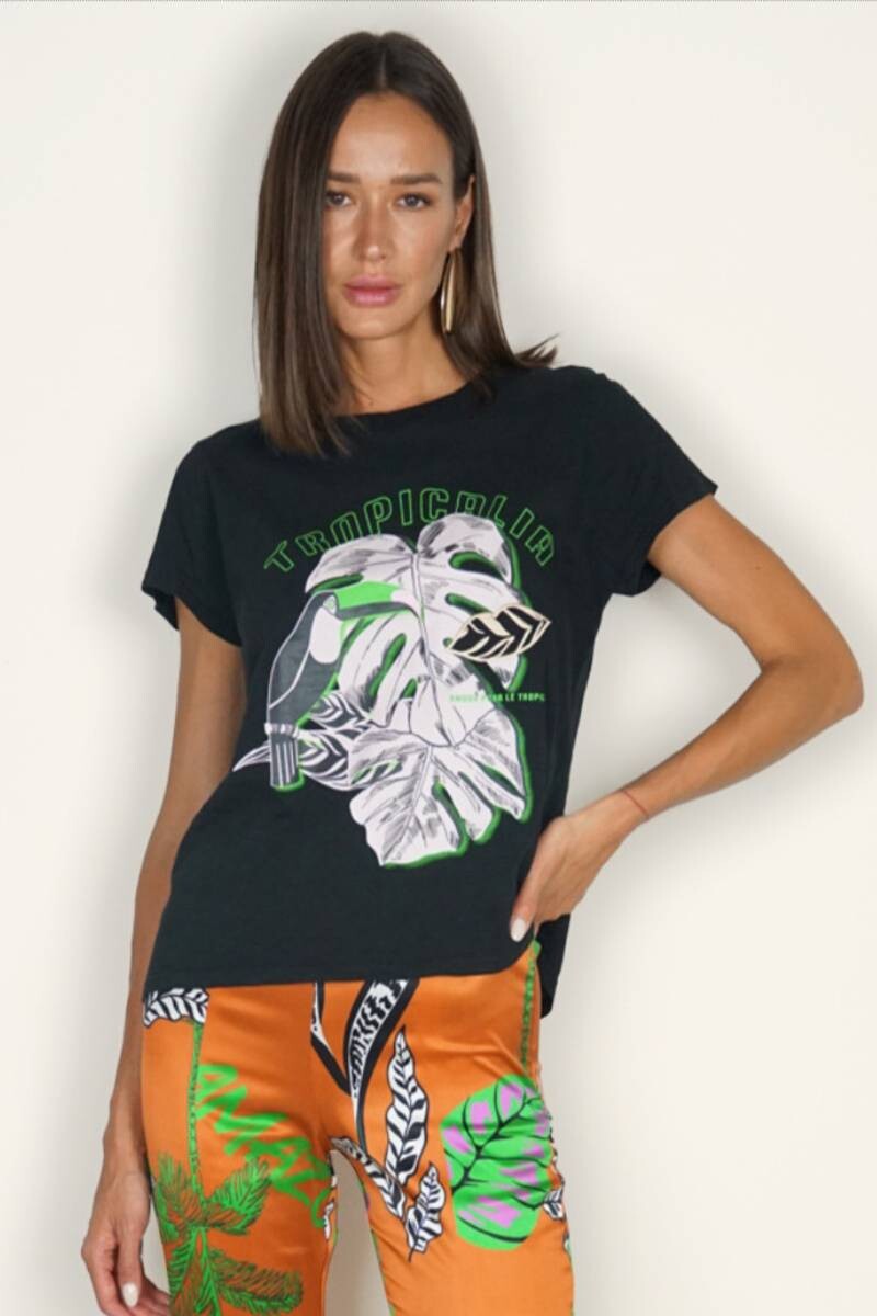 Remera Tropicalia 