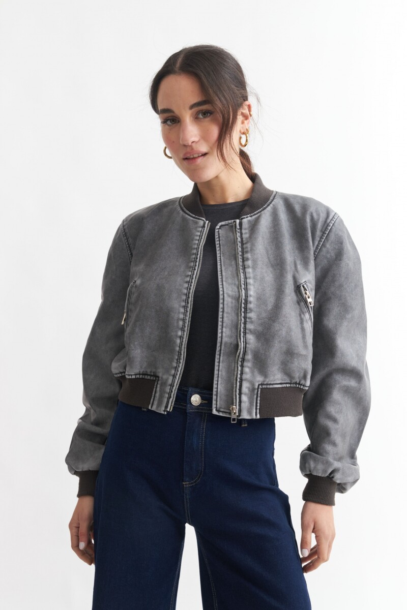 Campera bomber eco cuero NEGRO
