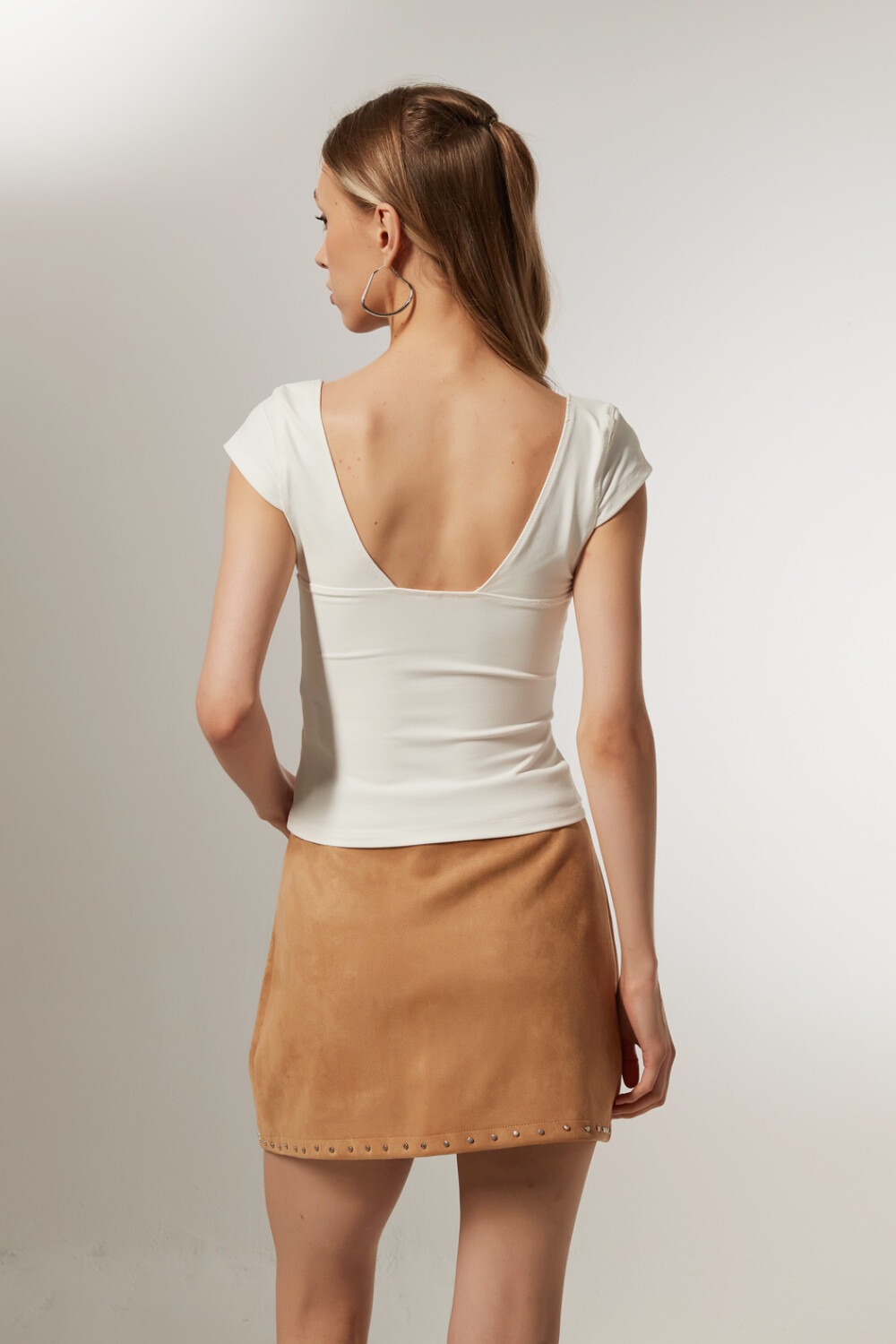 Tops Pawire Marfil / Off White