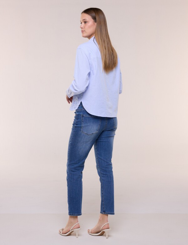 Camisa Relieve Floral CELESTE