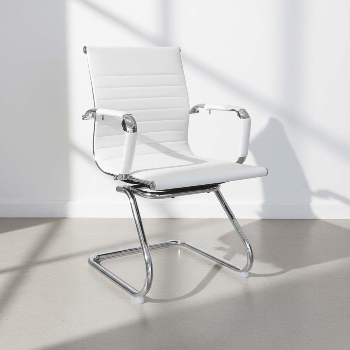SILLA DE ESCRITORIO - SIMIL-CUERO BLANCO D-101L 